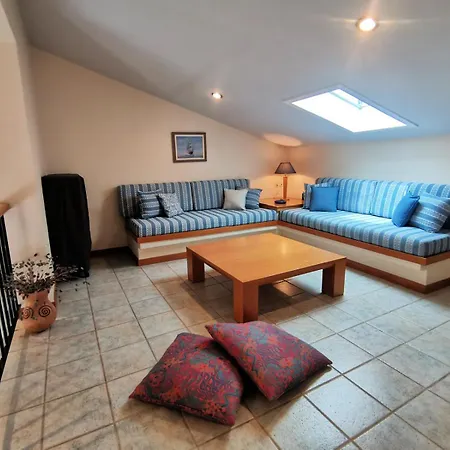 Aqua Breeze House Daire Neos Marmaras